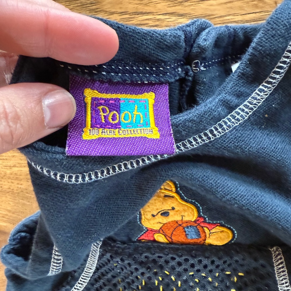 90s WINNIE THE POOH Disney Basketball Onesie romper - Picture 3 of 6